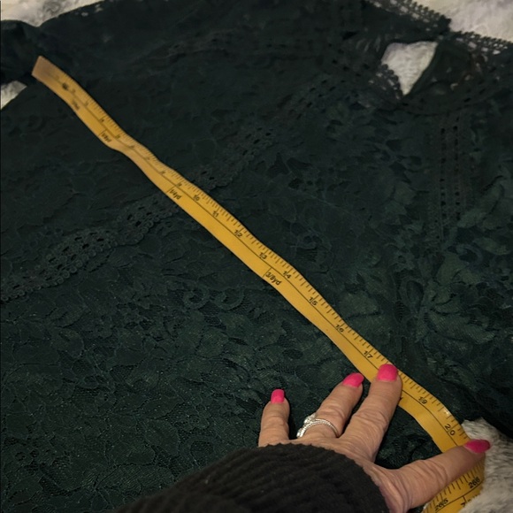 Cable & Gauge Dark Green Lace Blouse - Picture 8 of 10